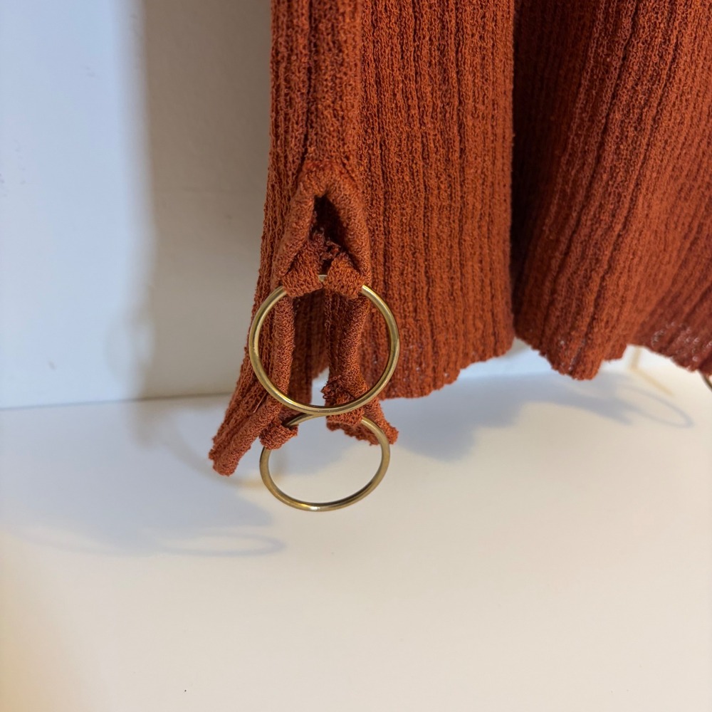 New-POL Ribbed Knit Long Sleeve Mini Dress Rust Orange Gold Ring Side Detail‎ S - Picture 7 of 8